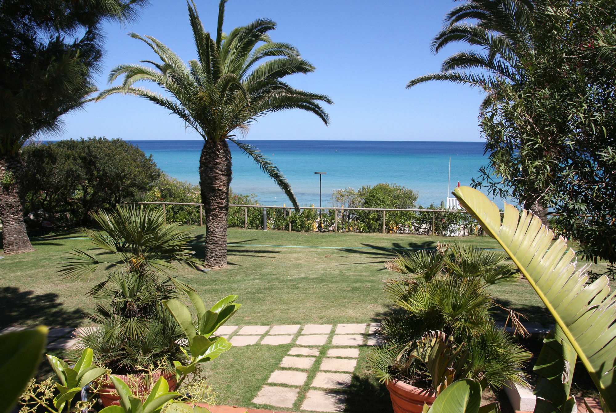 Th Costa Rei - Free Beach Resort エクステリア 写真