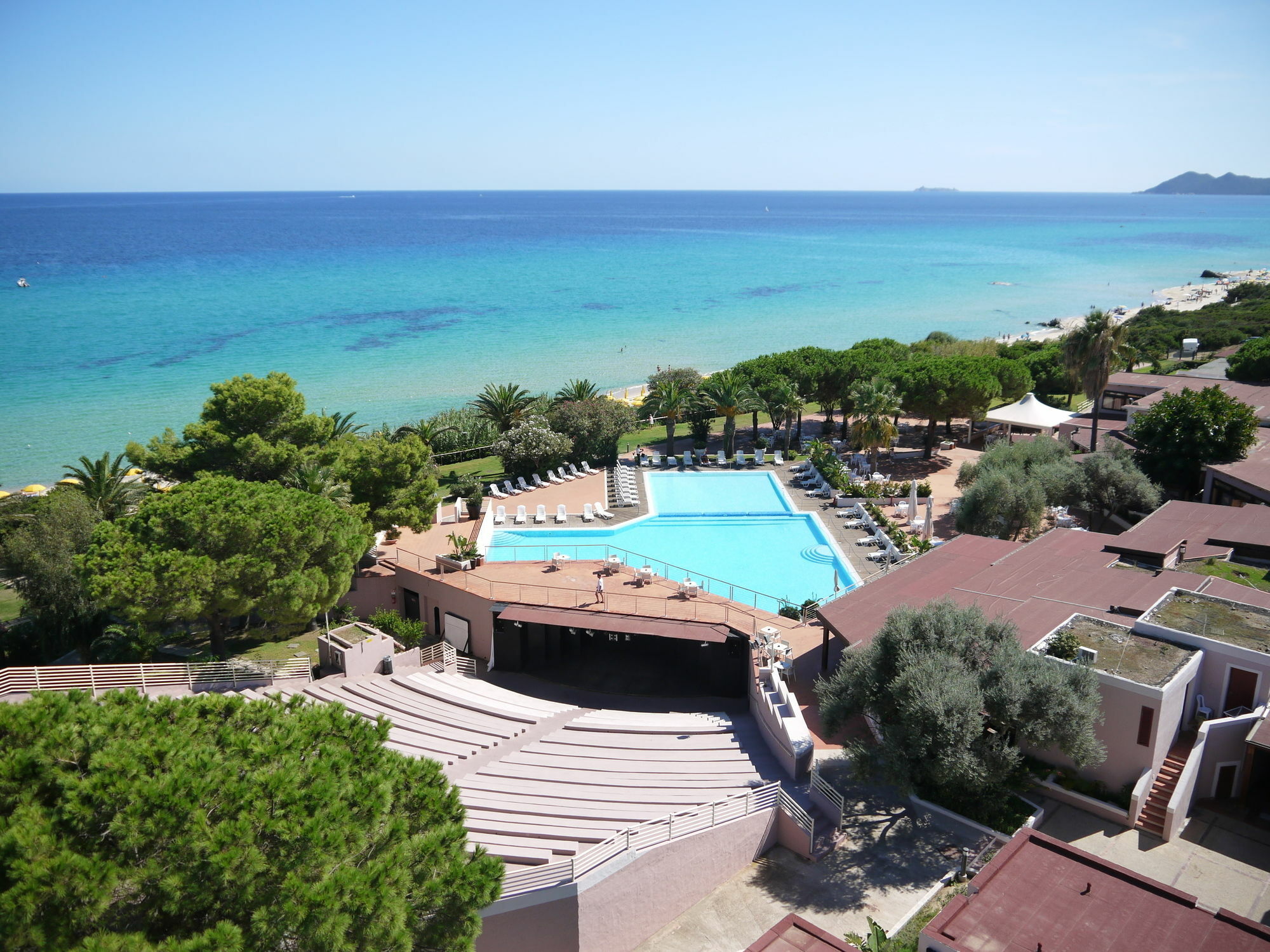 Th Costa Rei - Free Beach Resort エクステリア 写真